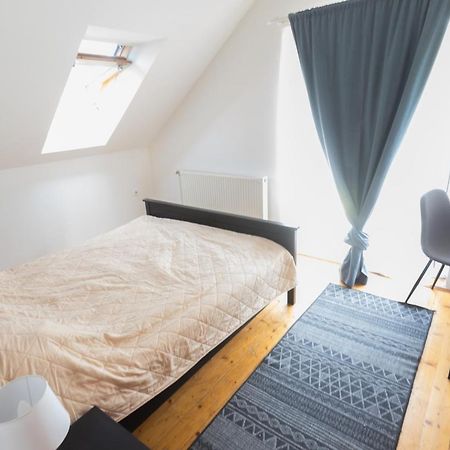 Hi-Bp Garden City Batsanyi Apartment 3 Rooms, Apartment Upstairs Near The City Train With Free Parking Boedapest Buitenkant foto