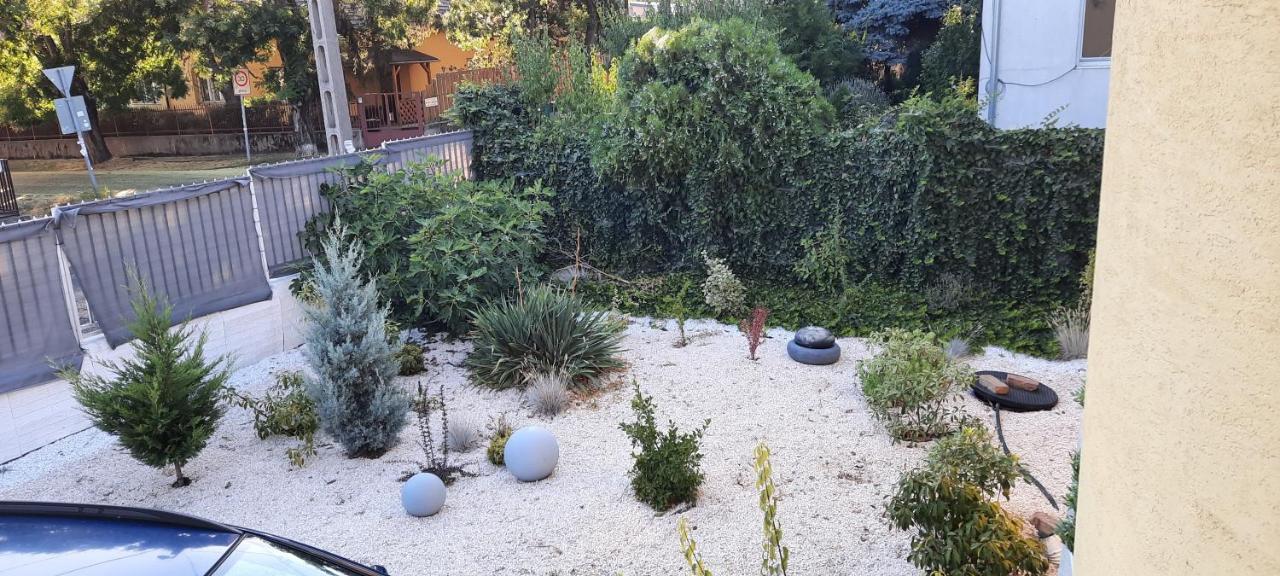 Hi-Bp Garden City Batsanyi Apartment 3 Rooms, Apartment Upstairs Near The City Train With Free Parking Boedapest Buitenkant foto