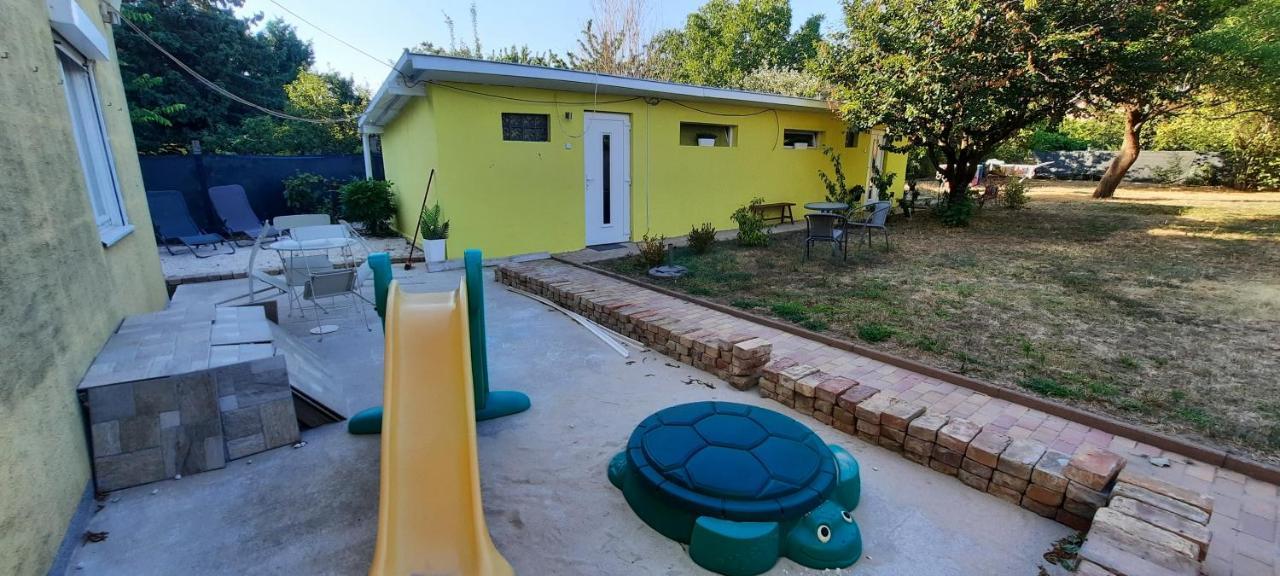 Hi-Bp Garden City Batsanyi Apartment 3 Rooms, Apartment Upstairs Near The City Train With Free Parking Boedapest Buitenkant foto