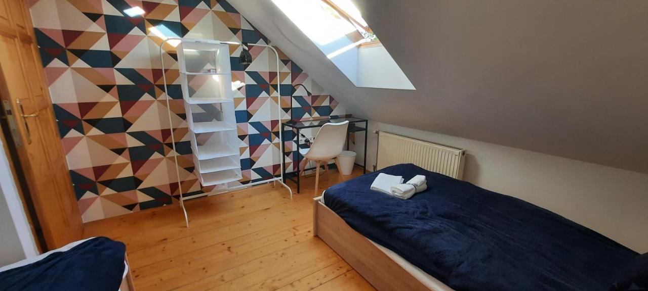 Hi-Bp Garden City Batsanyi Apartment 3 Rooms, Apartment Upstairs Near The City Train With Free Parking Boedapest Buitenkant foto