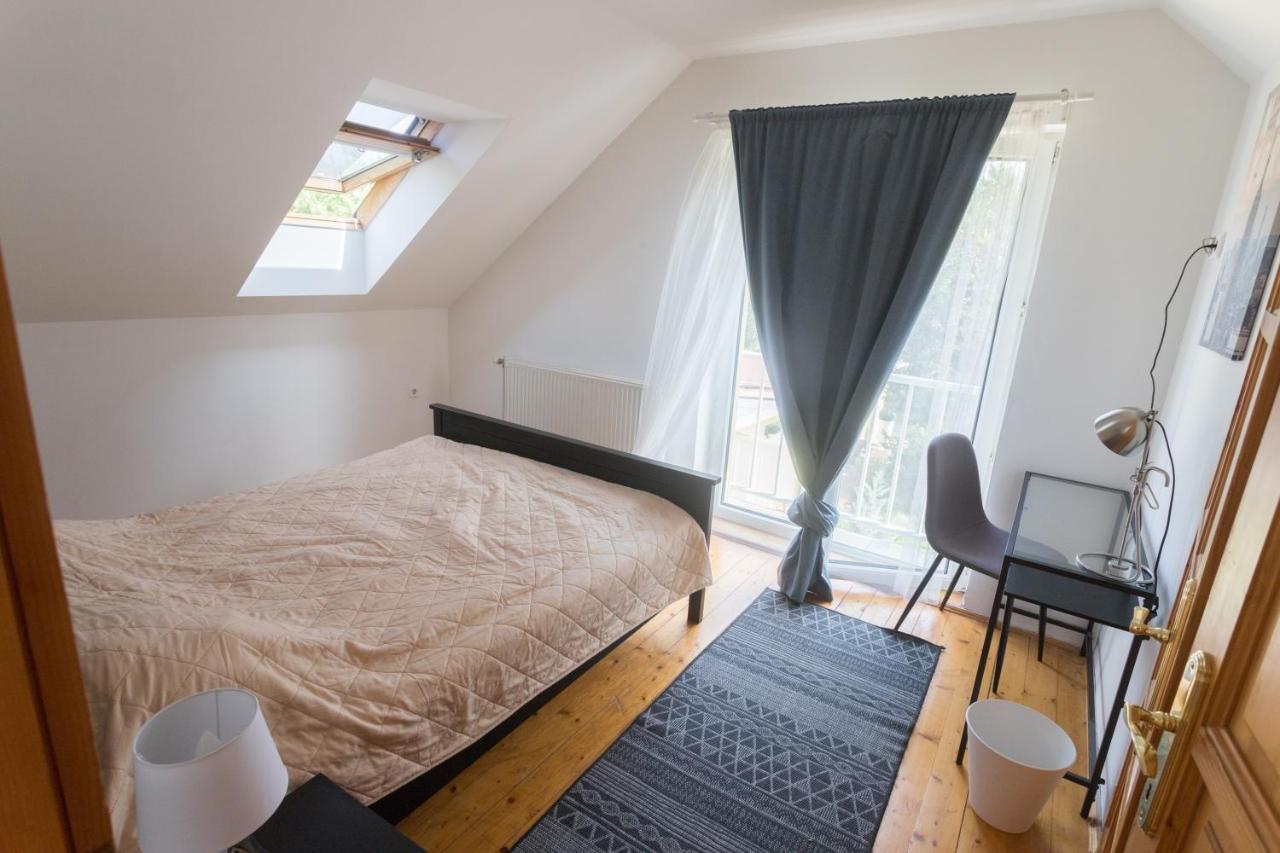 Hi-Bp Garden City Batsanyi Apartment 3 Rooms, Apartment Upstairs Near The City Train With Free Parking Boedapest Buitenkant foto